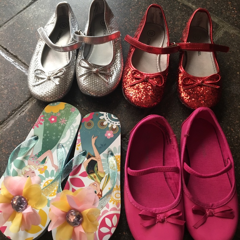 Bundle of toddler shoes size 10